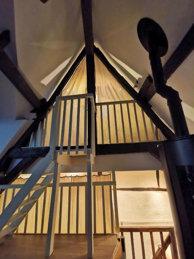 Loft Atypique Au Calme Avec Cour Privative Appartement Bourges Buitenkant foto